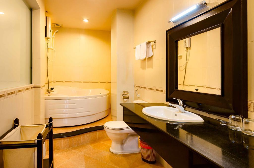 Vien Dong Hotel 2 Ciudad Ho Chi Minh  Exterior foto