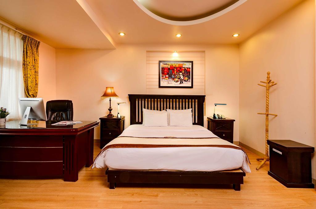 Vien Dong Hotel 2 Ciudad Ho Chi Minh  Exterior foto